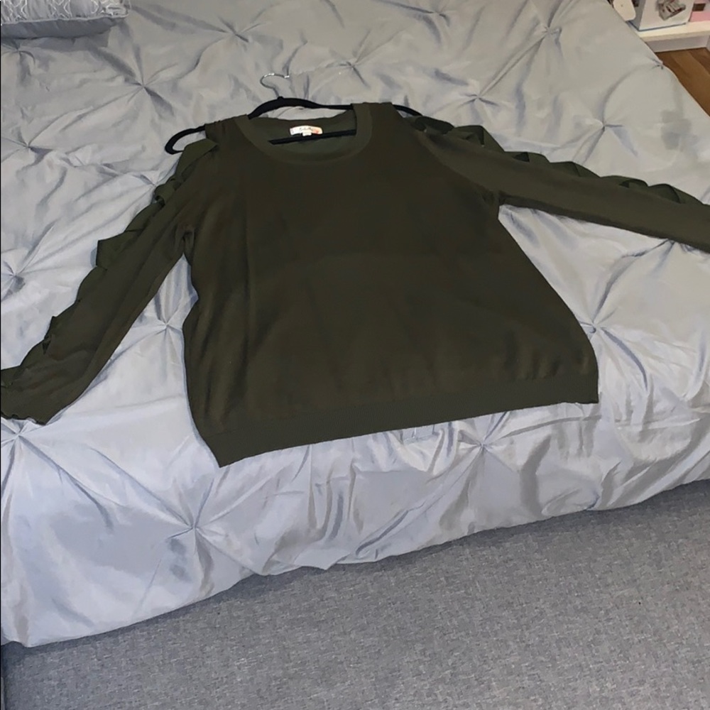 Olive Green long sleeve shirt with sleeve detail